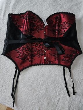 NWT Adore Me Red and Black Lace Satin Bustier Corset